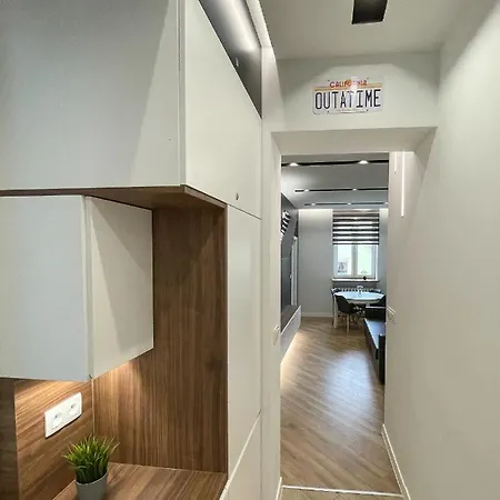 Hill Valley クウォツコ